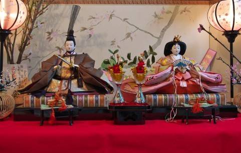 ひな祭りは英語でなんていう 子どもと英語で遊んでみよう Chiik チーク 乳幼児 小学生までの知育 教育メディア