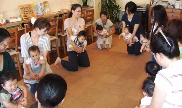 ママにもお子様にも嬉しいことがいっぱい！ベビーヨガレッスン10月（東京） | 日本ベビーヨガインストラクター協会 (7630)