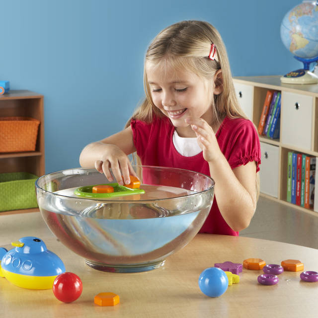 STEMシリーズ 実験！浮力のふしぎ:  - ボーネルンド オンラインショップ - 世界中の知育玩具など、あそび道具がたくさん。0歳からのお子様へのプレゼントにも (23609)