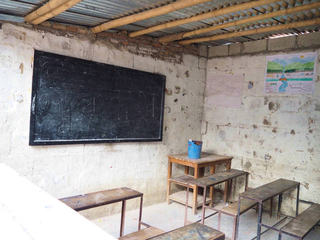 ネパールの小学校の教室