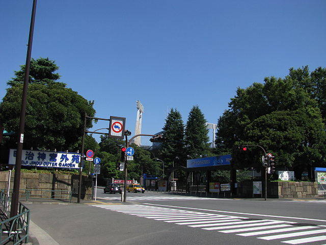File:Meiji Jingū Gaien -01.jpg - Wikimedia Commons (42013)