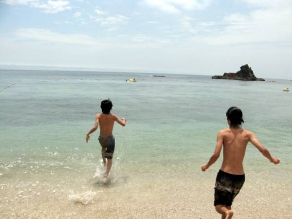 File:Moriya Beach, Katsuura -Aug. 2010 a.jpg - Wikimedia Commons (95748)