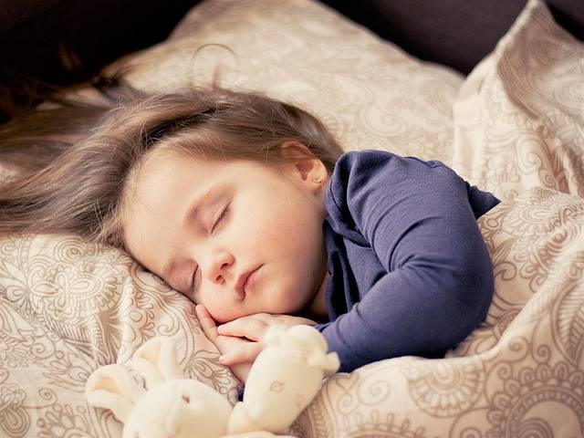 赤ちゃん 女の子 睡眠 · Pixabayの無料写真 (113151)