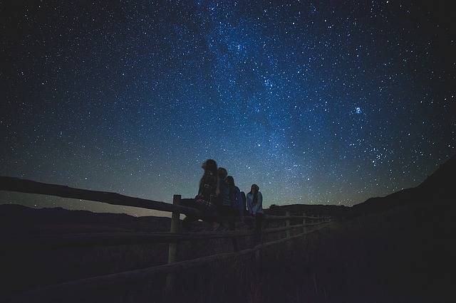 天体観測 星が輝く夜 天文学 - Pixabayの無料写真 (136790)