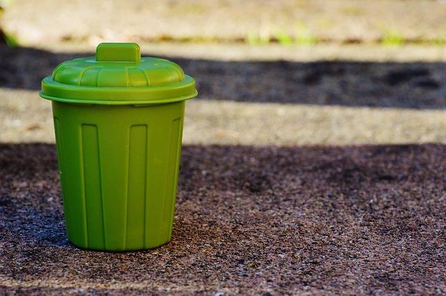 Garbage Can Bucket - Free photo on Pixabay (140921)